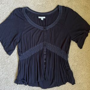 American Eagle flowy top